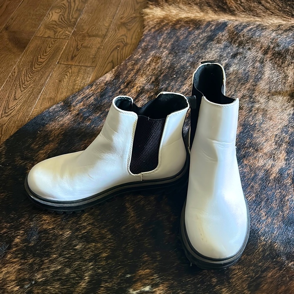 high top booties